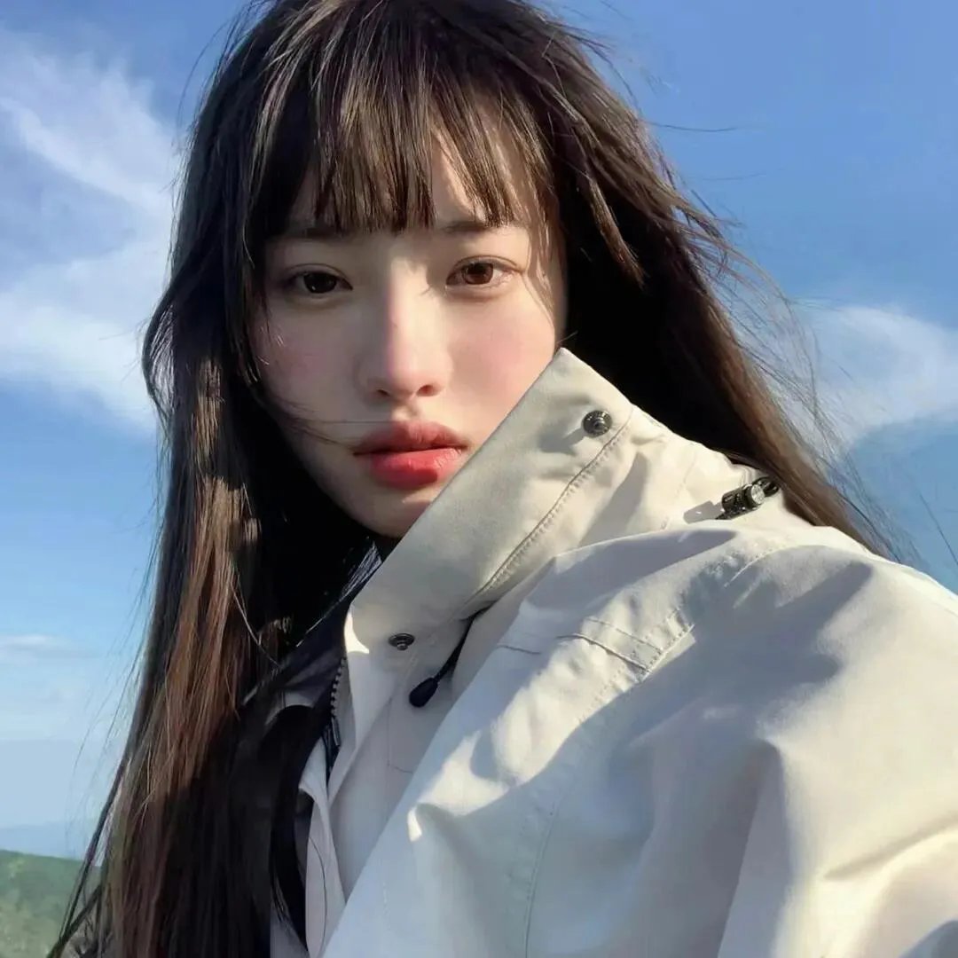 森林孤影